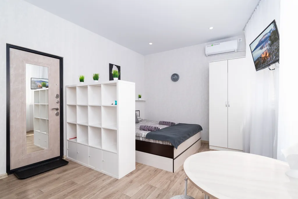 Шикарная студия для двоих с дизайнерским ремонтом