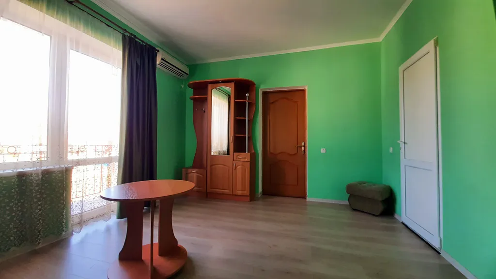 "Номер улучшенный с видом на горы"