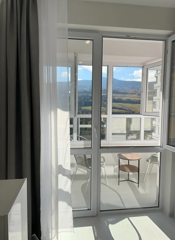 Стильная и комфортная квартира в курортном городе Ялта