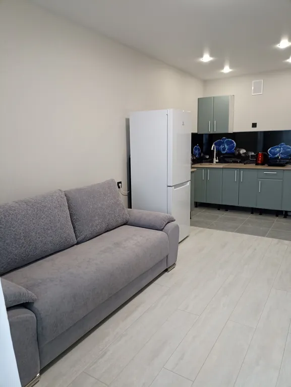 Свежая стильная студия для свиданий и уюта