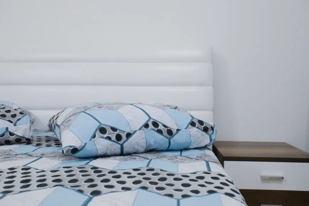 Современная студия в новостройке Маркса 89