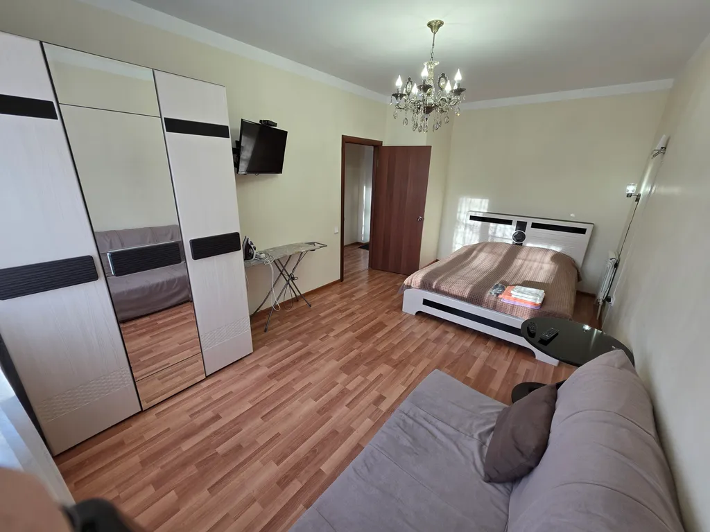 Уютная квартира в центре в 500 метрах от входа в парк