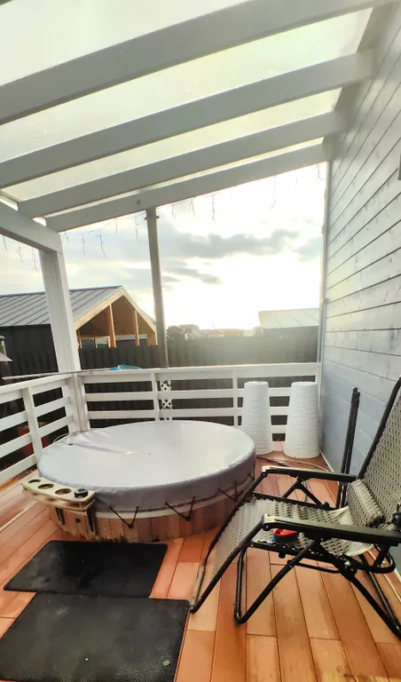 Дом с купелью и баней