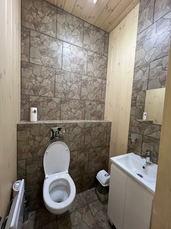 Уютный загородный дом-баня у озера