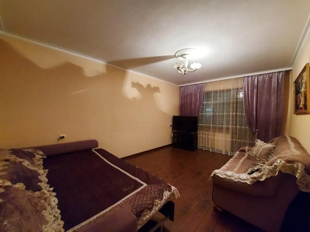 Уютная двухкомнатная квартира в Центре Города