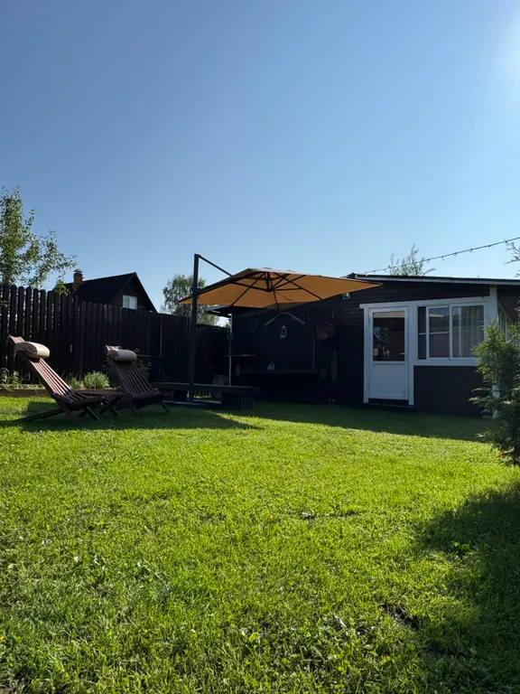 Домик у реки