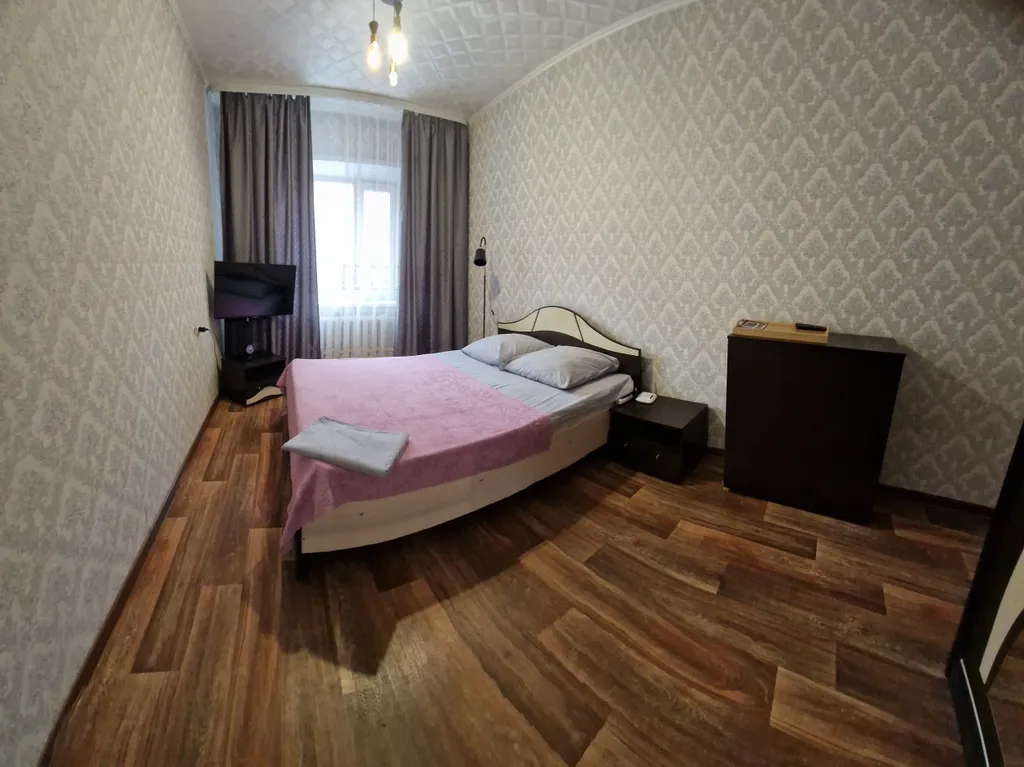 Уютная квартира в центре города — аренда посуточно в Нерюнгри