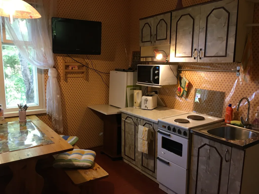 Дом на берегу озера