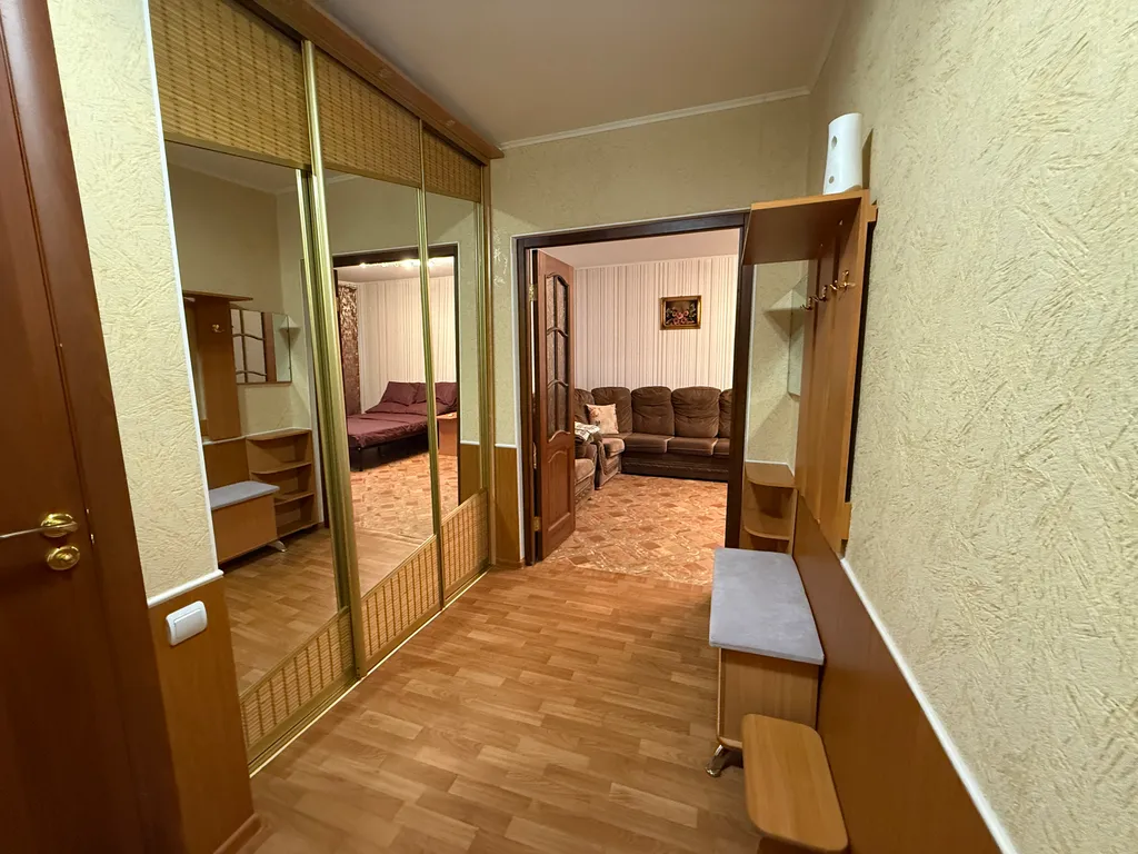 Квартира на Петра Алексеева