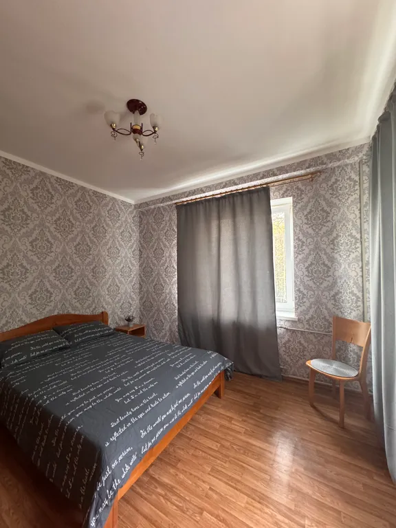 Уютная 3-комнатная квартира с личным палисадником