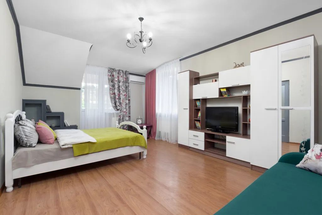 Квартира с балконом с видом на горы