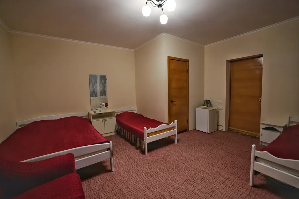 Квартира Квартира Четырехместный номер с доп. местом с балконом и видом на море — Лазаревское