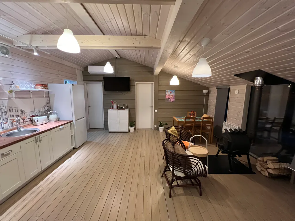 Коттедж Дом с видом на реку рядом с Raceway — Истра