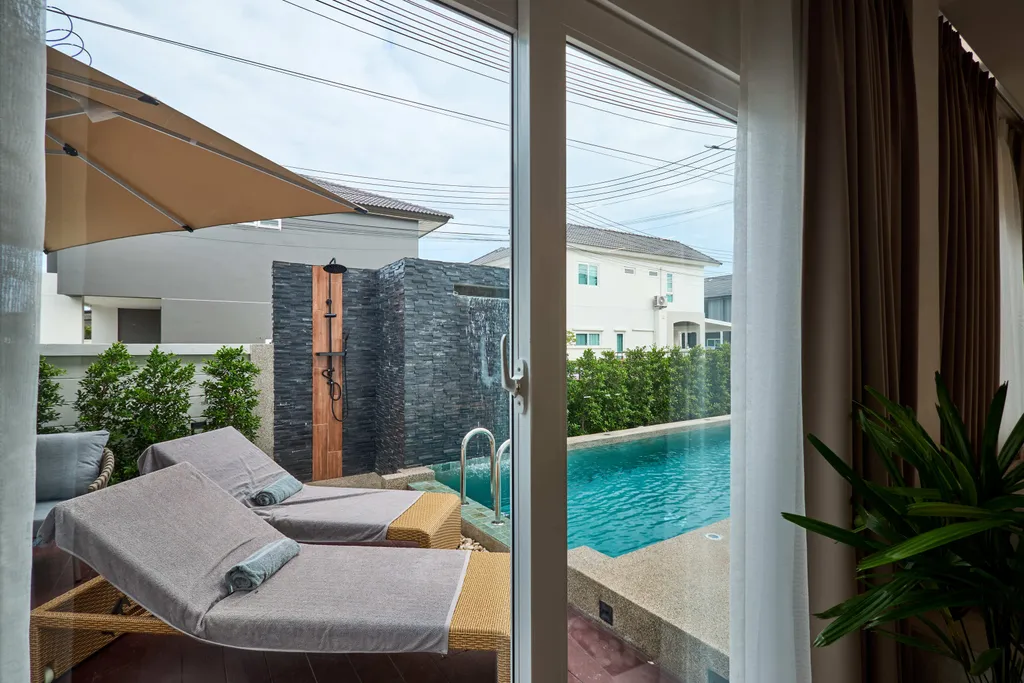 Новая luxury-вилла с шикарным панорамным бассейном