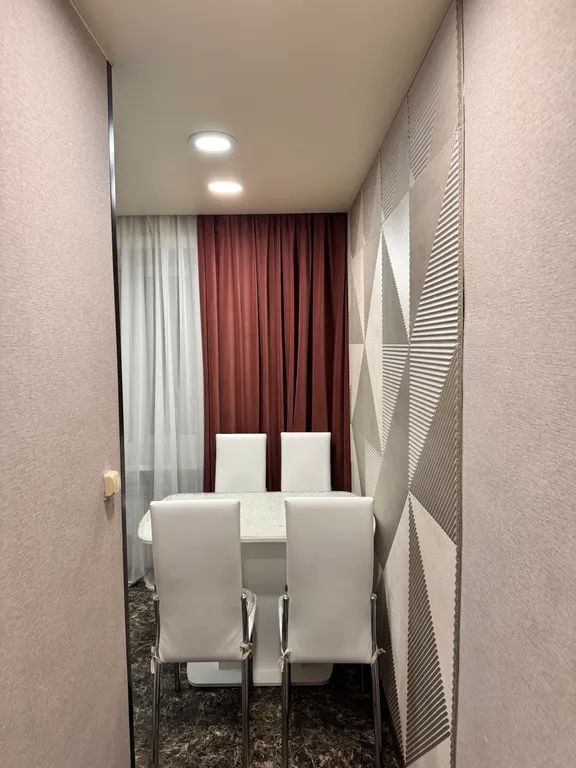 2х комнатная квартира в центре города с хорошим ремонтом