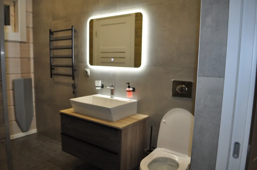 Luxury: Дом на озере с тремя спальнями, сауна и горячая купель