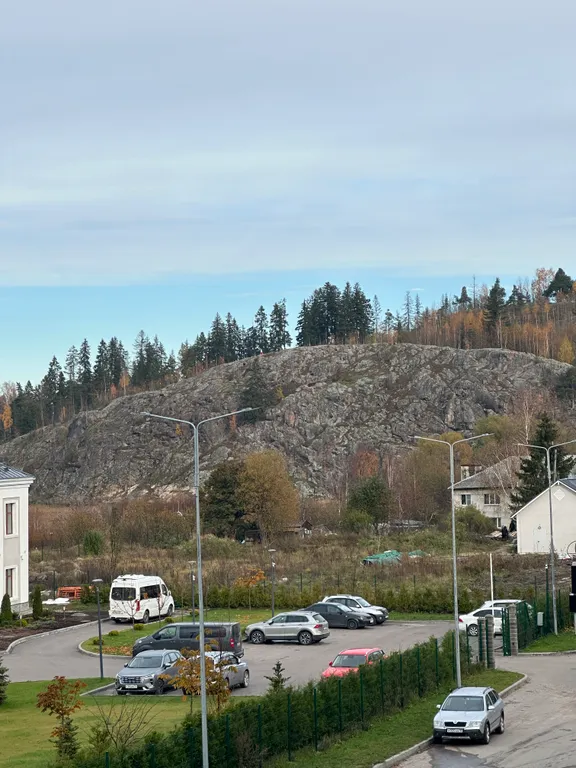 Квартира с видом на озеро Айранне недалеко от ЖД вокзала