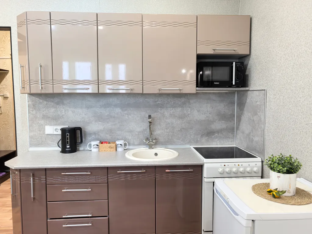 Квартира Purple apartment-студия в новом доме для 4х, рядом тц, высокий этаж — Новосибирск