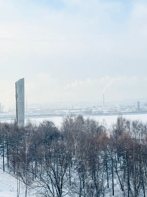 Уютная двухкомнатная квартира с видом на пруд