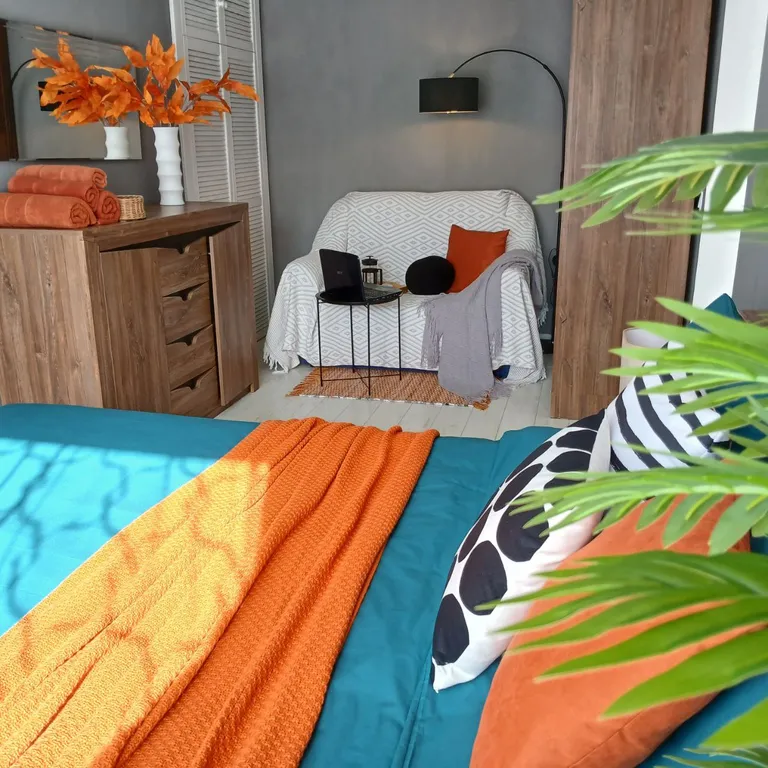 Квартира Очень уютная и светлая квартира в центре Феодосии — Феодосия