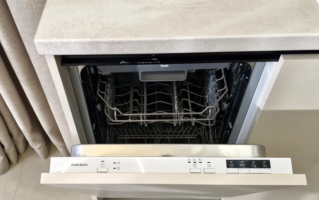 Современные апартаменты с видом на море