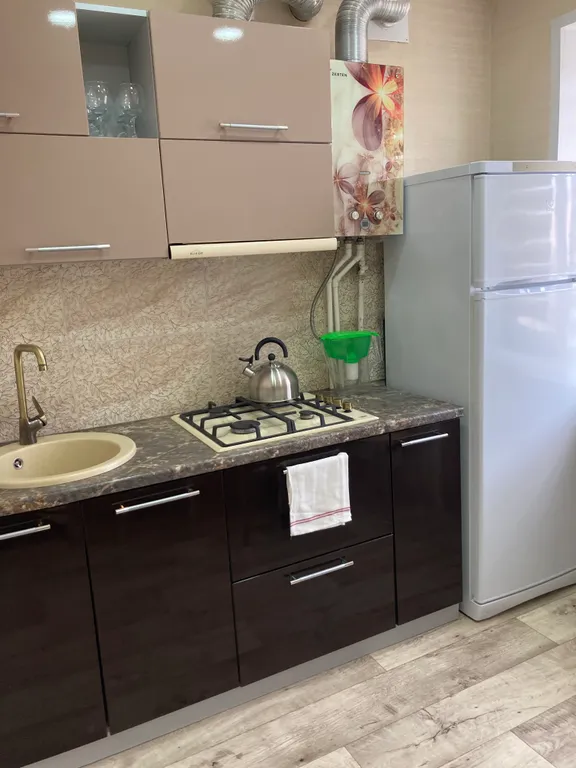 Апартаменты на площади Ленина