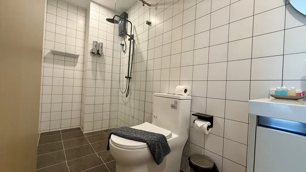 Чудесная квартира около пляжа Камала с бассейном, спортзалом и шатлом