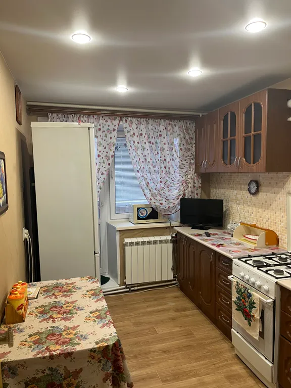 Трехкомнатная квартира в центре Дивеево