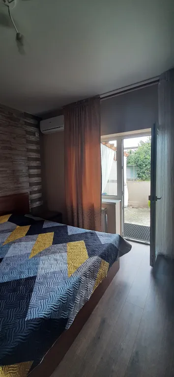 Коттедж Частный Дом — Кучугуры