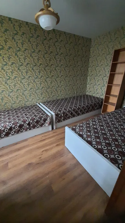 Площадь Ленина, центр 3-х комнатная квартира