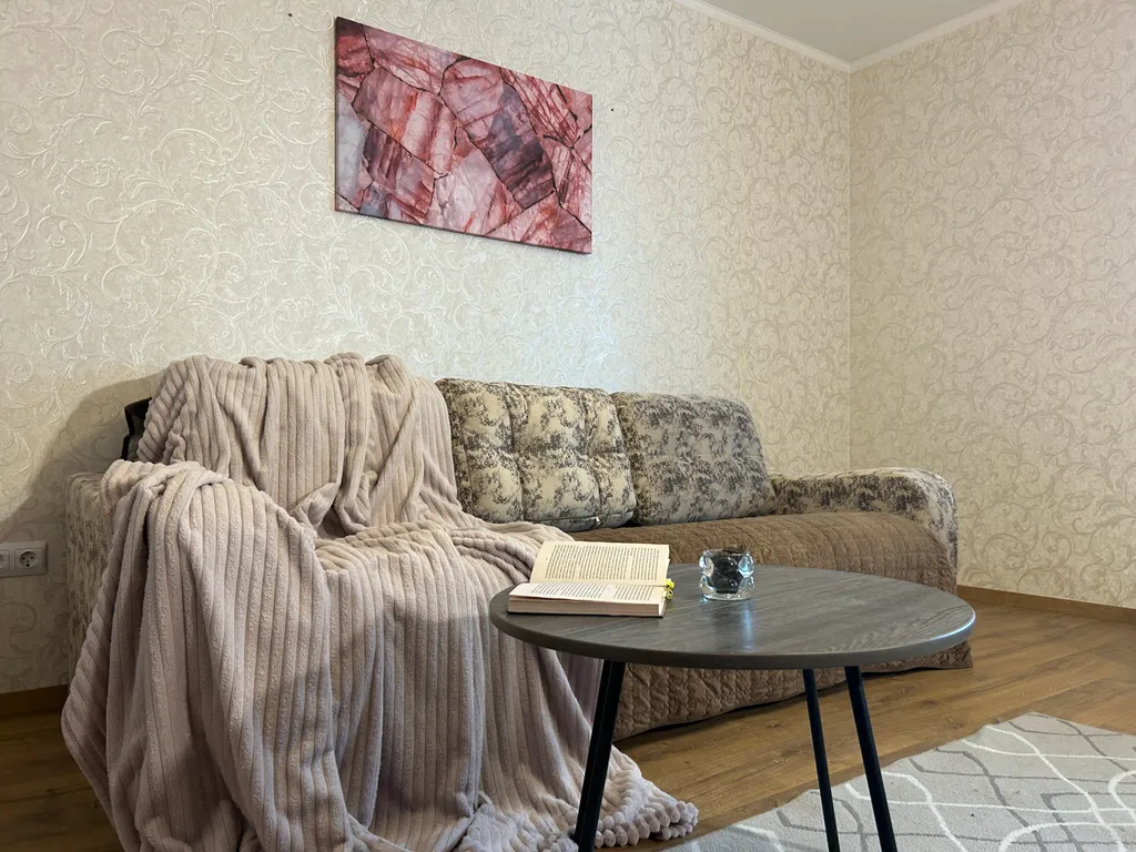 Новая двушка рядом с М4