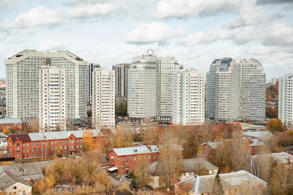 Видовая квартира большой площади в новом доме, рядом с центром