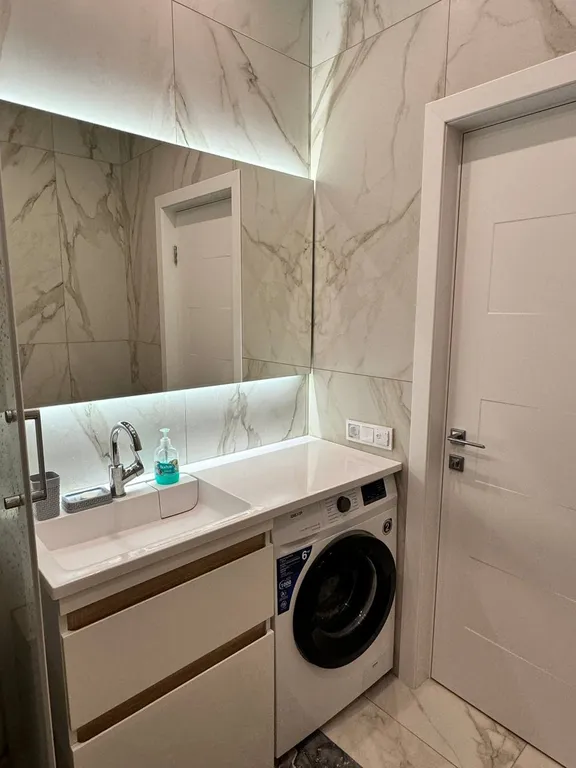 Уютная квартира на побережье с видом на горы