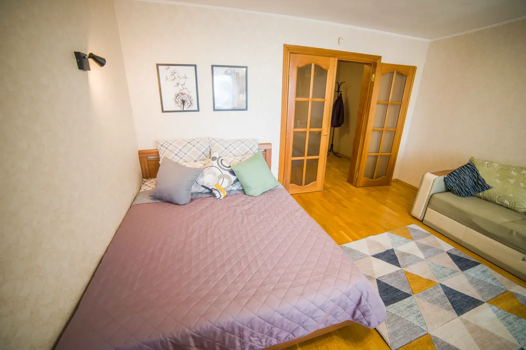 Квартира 2-комнатная просторная квартира в центре — Хабаровск