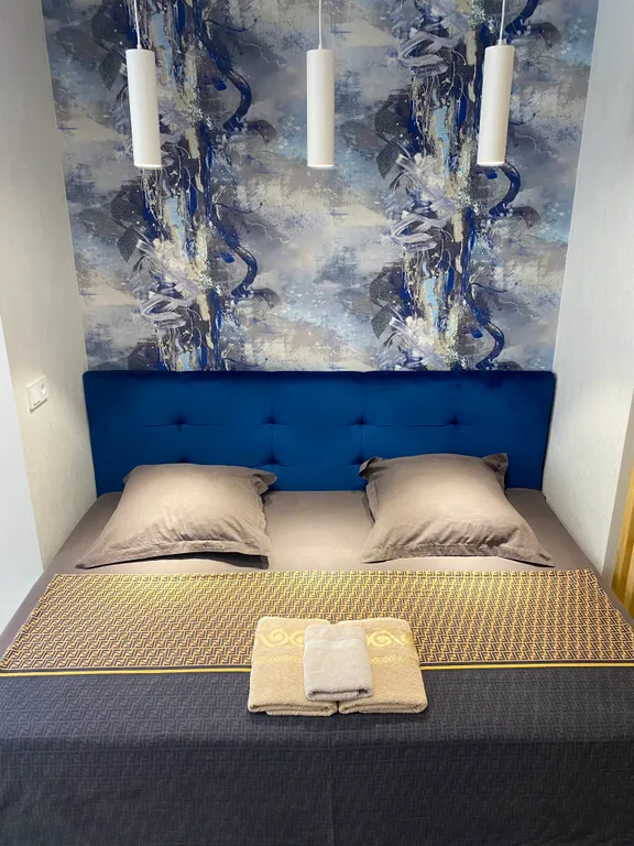 Malyshka tiny but classy