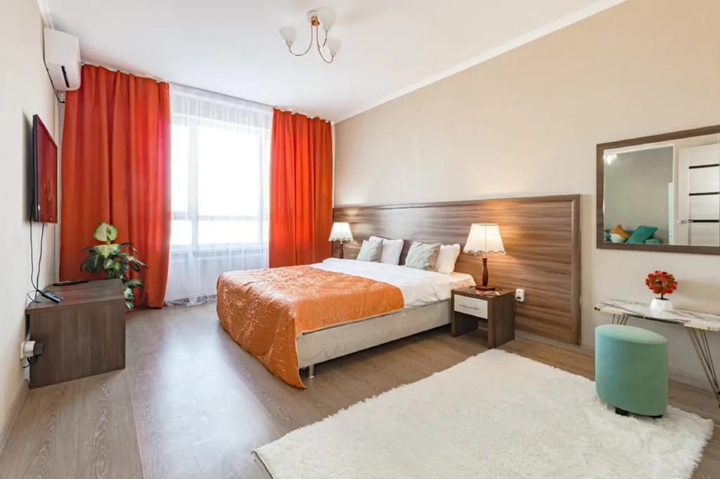 Уютная евро-трехкомнатная квартира в сердце столицы с видом на город