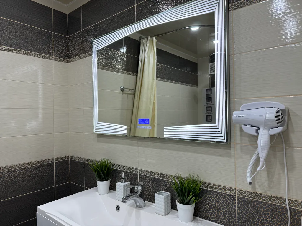 Комфортная трёхкомнатная квартира в центре города