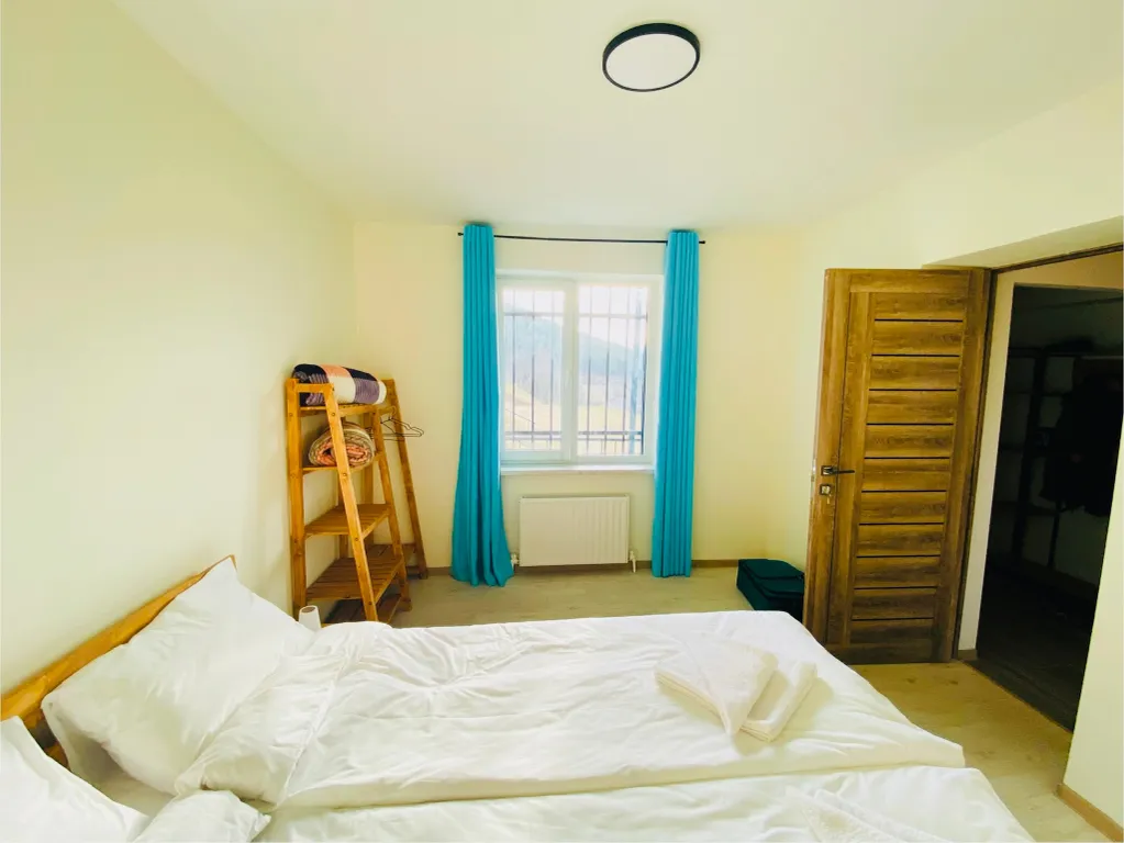 4-комнатный Дом