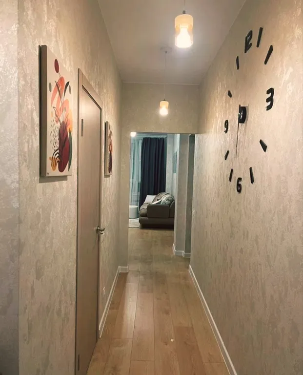 Двухкомнатная квартира на рассвете