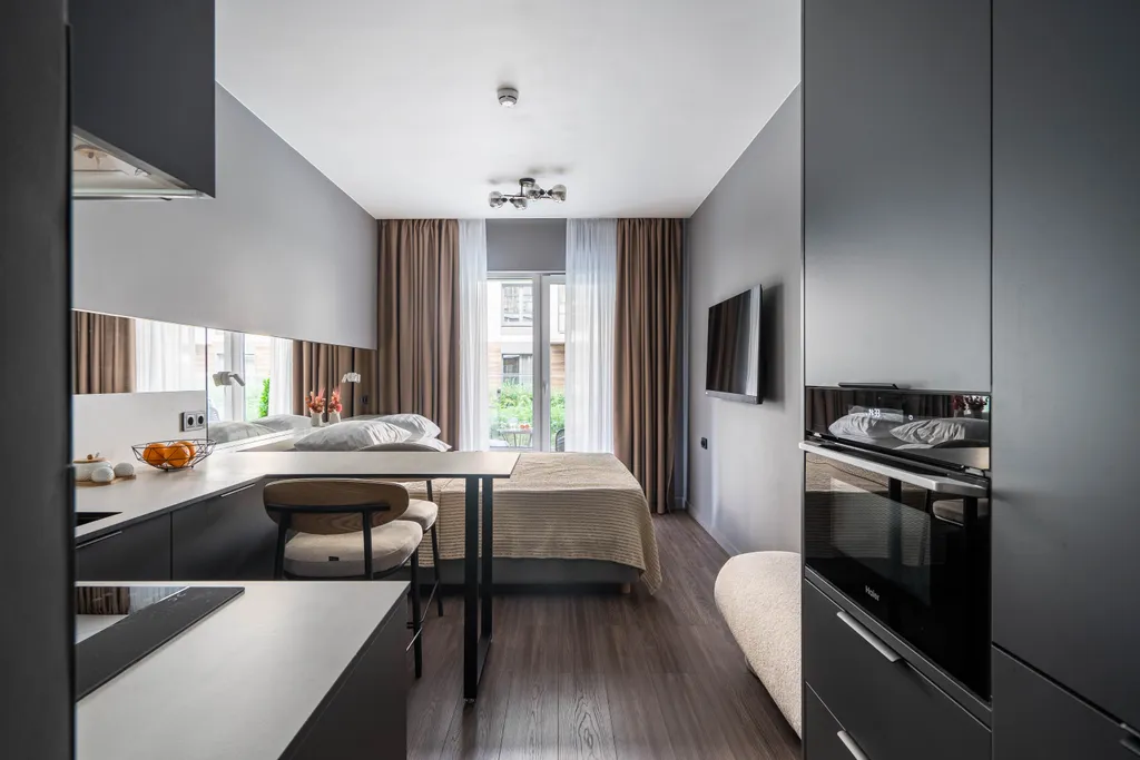 Студия 3Roomz с бассейном и спортзалом