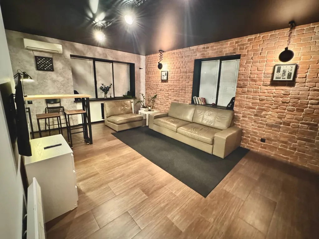 Комфортная 2-комнатная квартира в центре