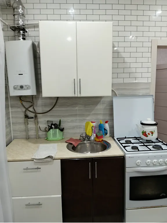 Комната в доме рядом с монастырём