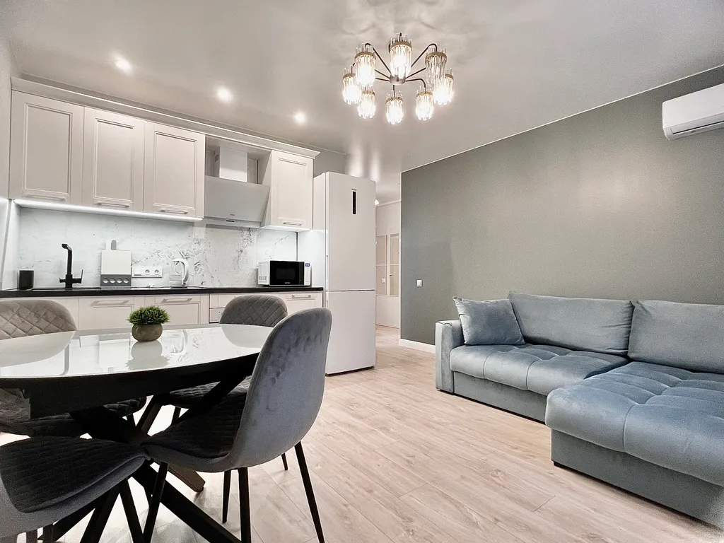 Современная люкс квартира в элитном доме с закрытой территорией — аренда посуточно в Владивосток