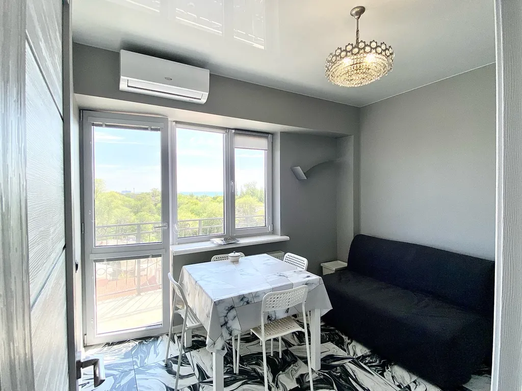 Апартамент 100м от набережной в новом доме