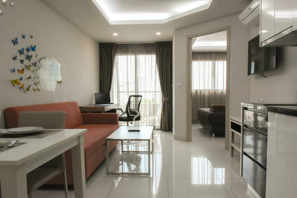 Комфортная квартира с видом на море. Быстрый интернет. Район-Пратамнак — аренда посуточно в Паттайя