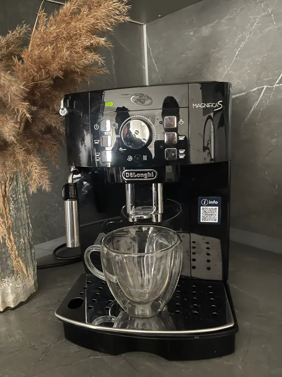 Квартира Большая, красивая квартира — Махачкала