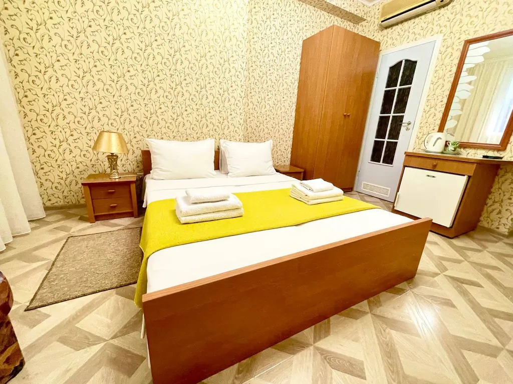 2-х комнатные апартаменты с балконом и видом на море