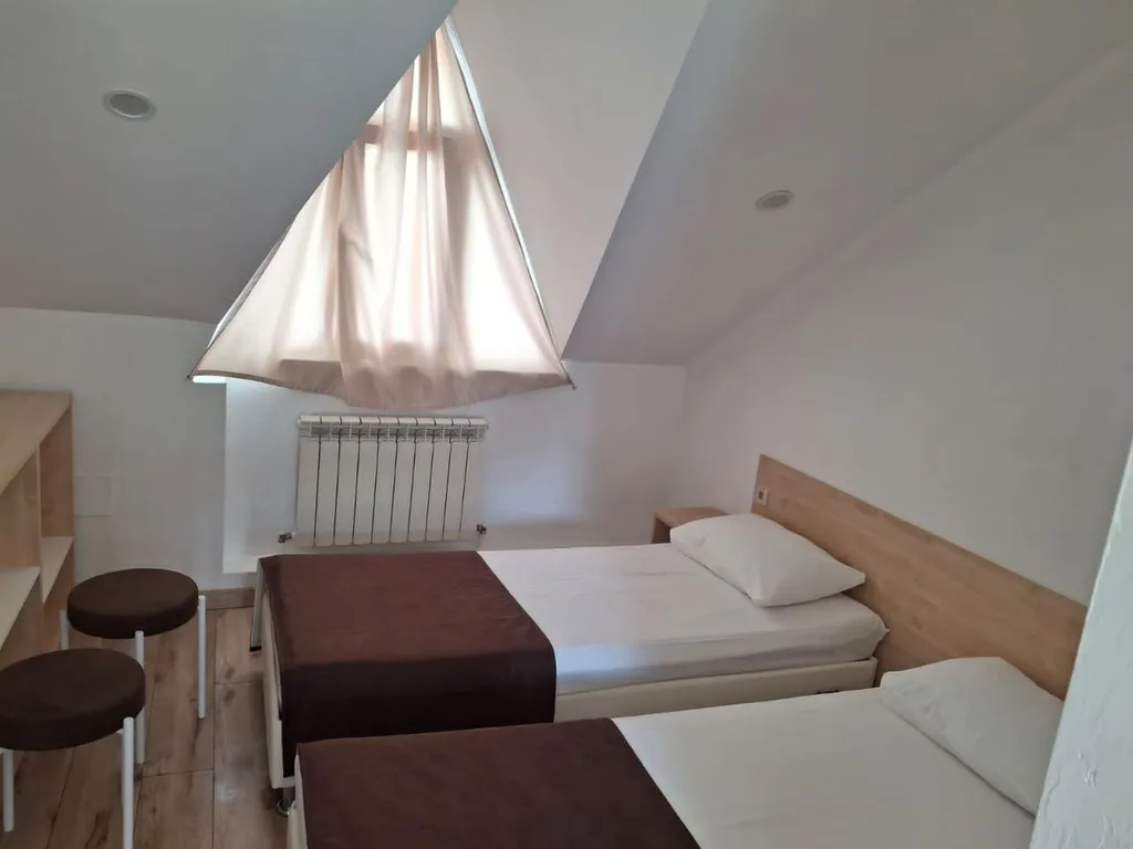 Двухместный номер с 2 кроватями улучшенная мансарда