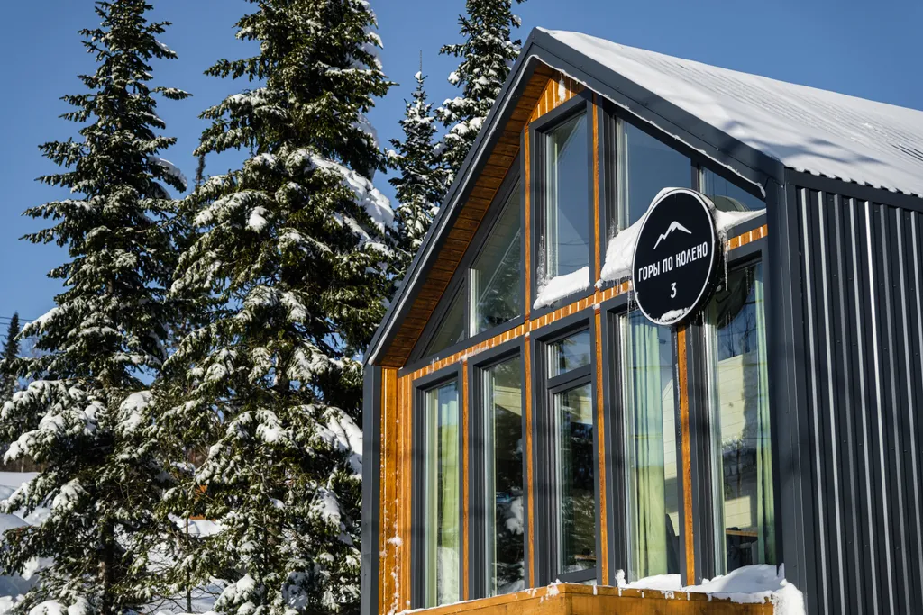 Коттедж Коттедж Горы по колено 3 — Шерегеш