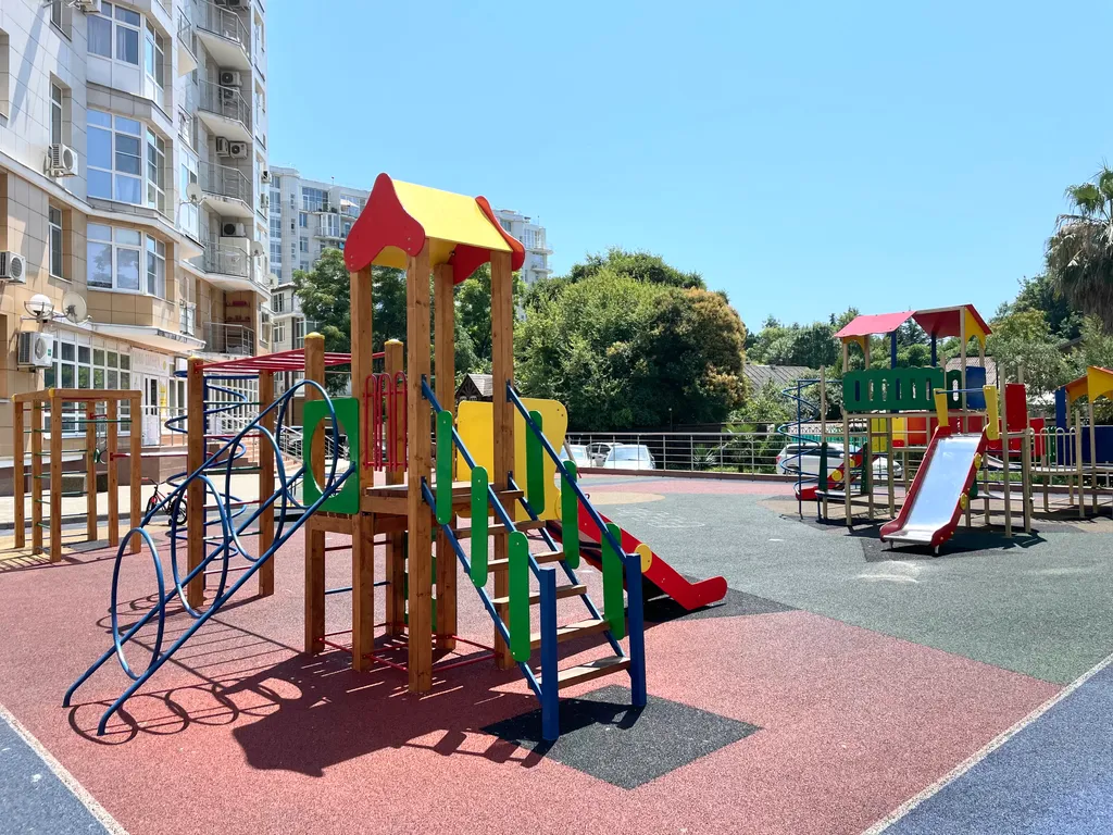 Квартира Семейные апартаменты Морент с балконом и детской комнатой — Сириус